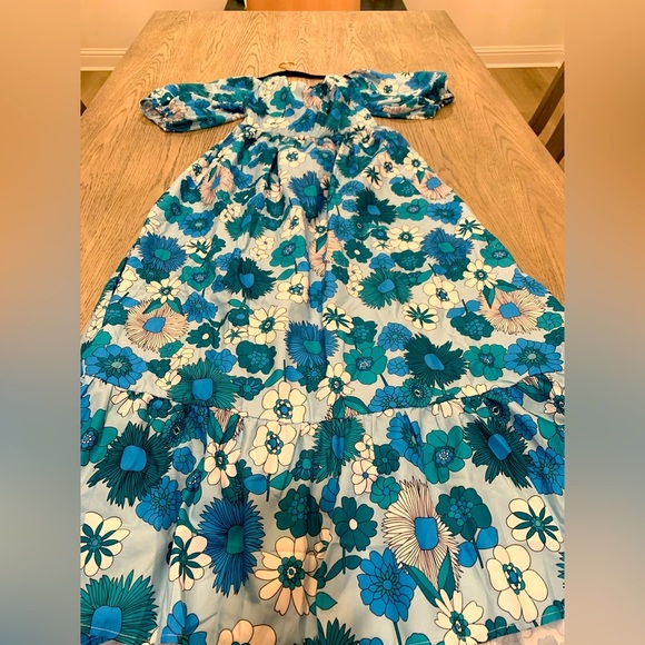 NWT Sunday Up Floral Dress With Back Tie Cutout - Picture 9 of 12